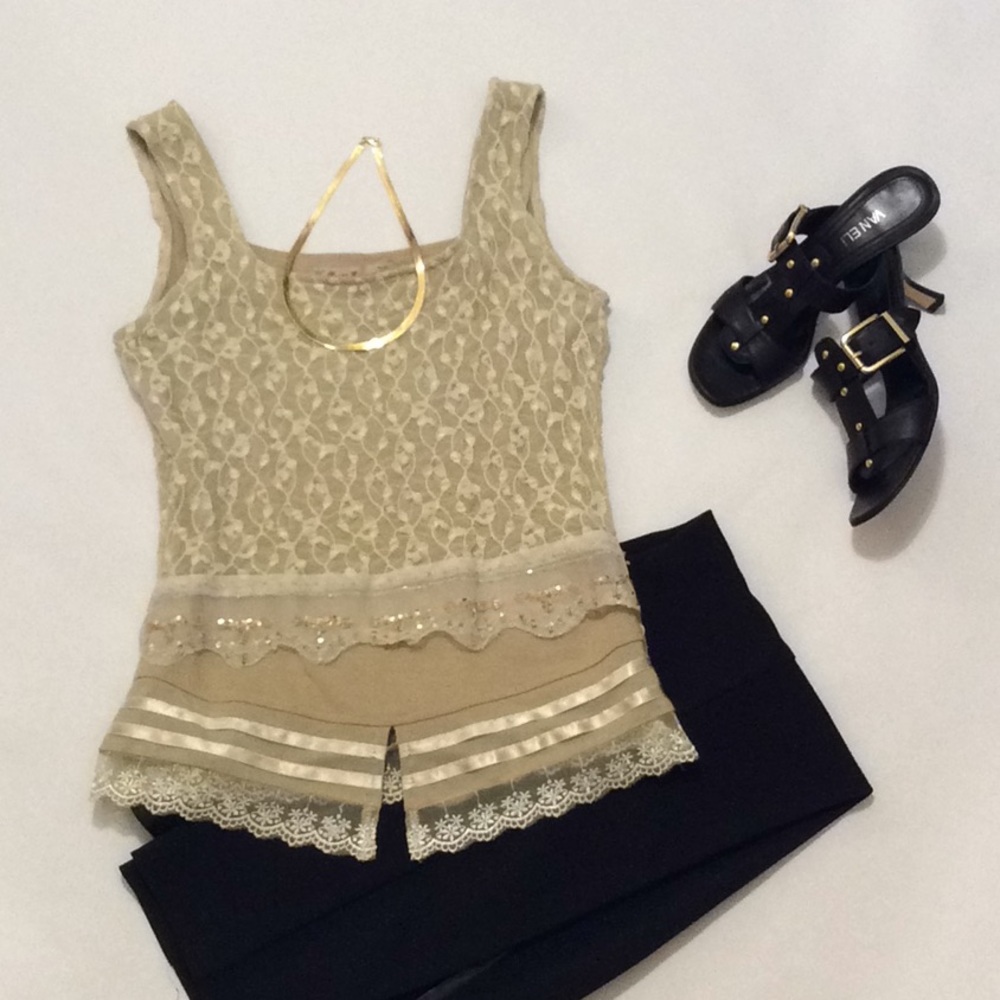 🎉🎉Host Pick🎉🎉 Young Essence sleeveless top